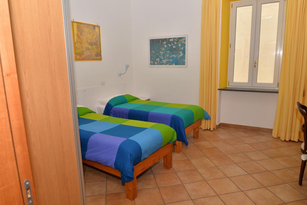 Casa Lungomare Bed & Breakfast Salerno Exterior photo