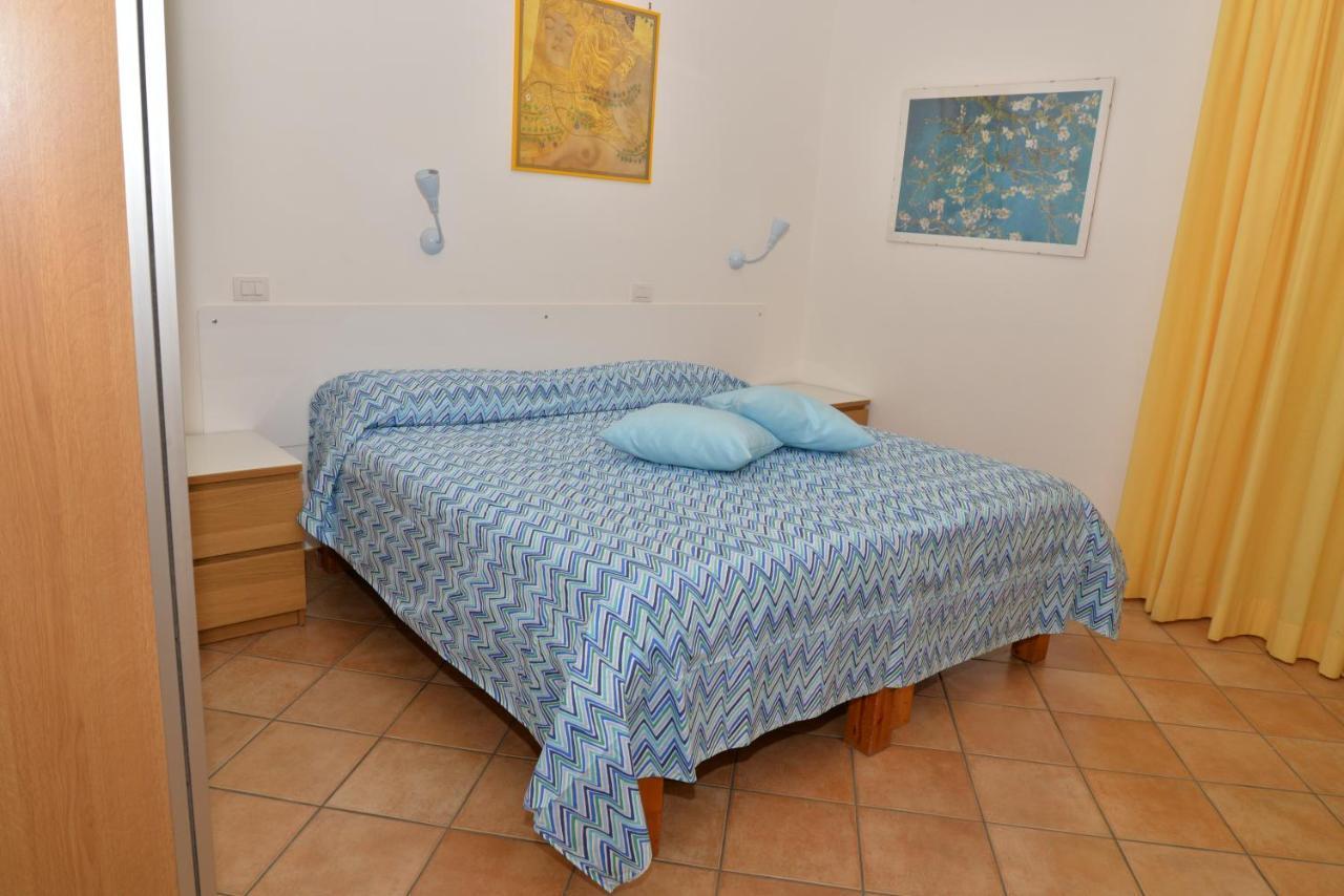 Casa Lungomare Bed & Breakfast Salerno Exterior photo