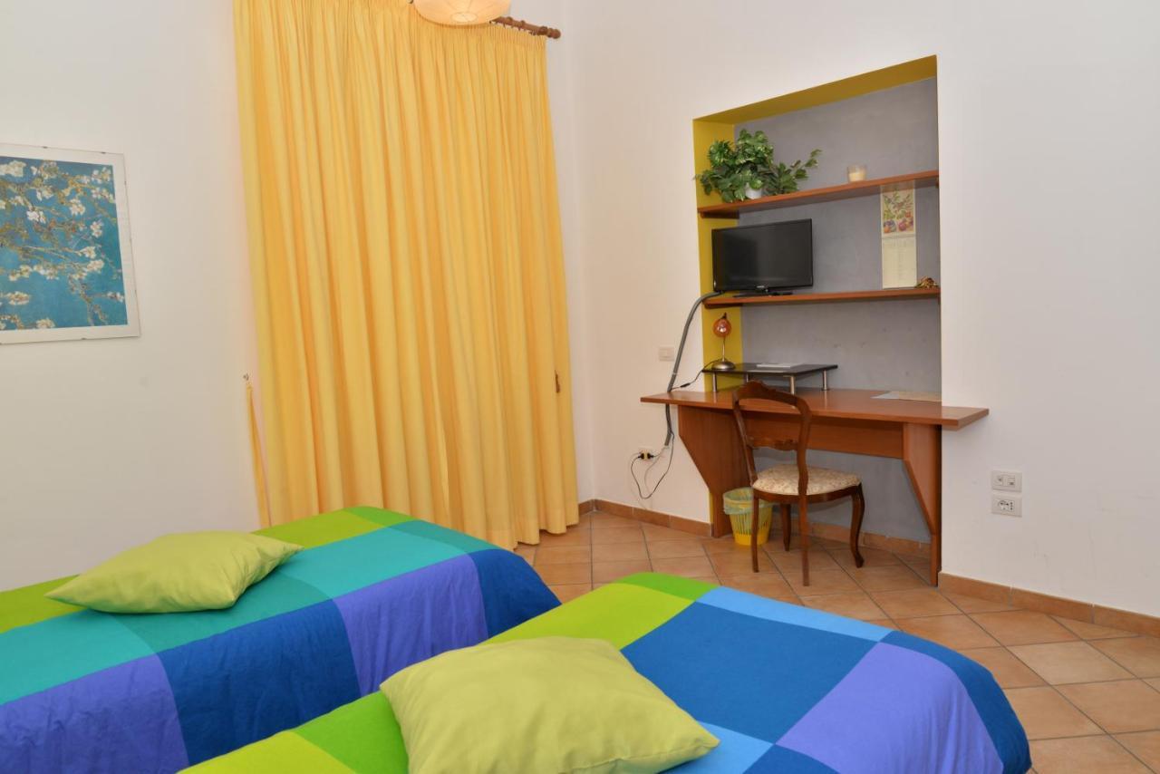 Casa Lungomare Bed & Breakfast Salerno Exterior photo